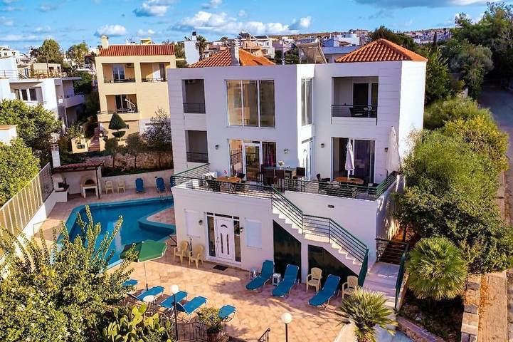 Agriturismo für 12 Personen, mit Garten und Whirlpool auf Kreta