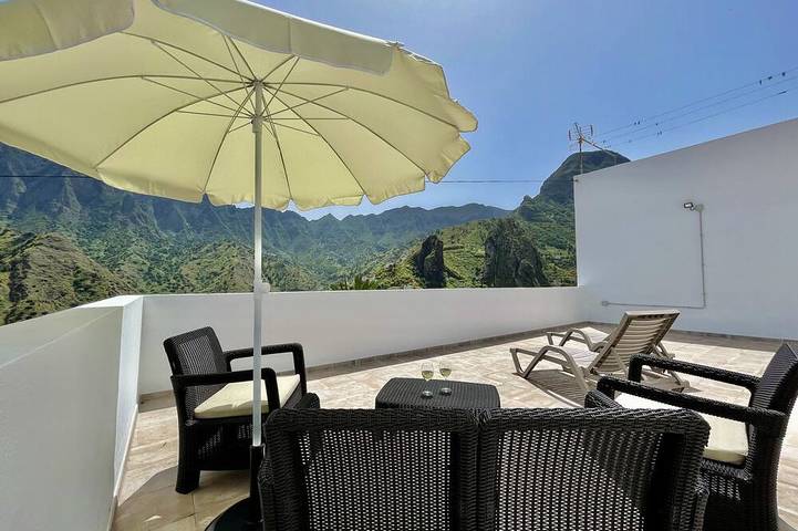 Chalet for 8 people, with terrace and garden - 1