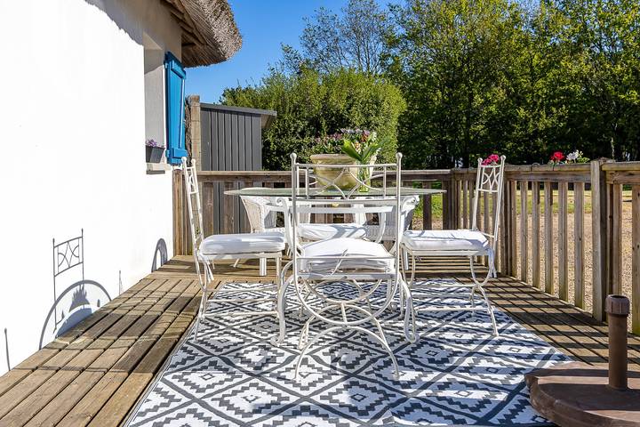 Le Gîte De Château Trompette avec terrasse privée, jardin privé, climatisation et Wi-Fi in Le Fenouiller, Vallée de la Loire