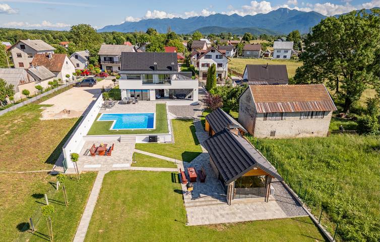 Maison de vacances pour 8 personnes, avec piscine et sauna ainsi que vue et terrasse, animaux acceptés - 1