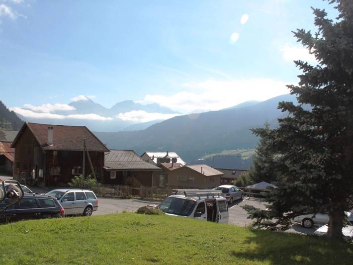 Ganze Wohnung, Tgèsa Pitgmun Aufdenblatten in Sedrun, Tujetsch