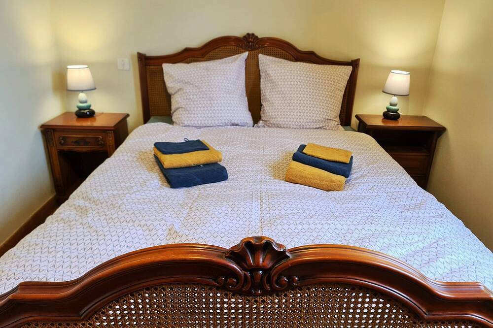 Grand Gite avec tennis et piscine in Lalinde, Périgord Pourpre