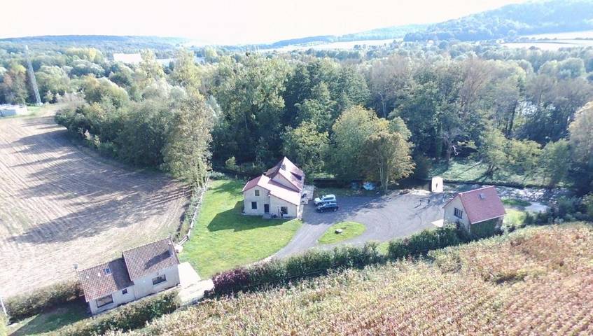 Gîte pour 8 personnes, avec vue et jardin dans Senarpont
