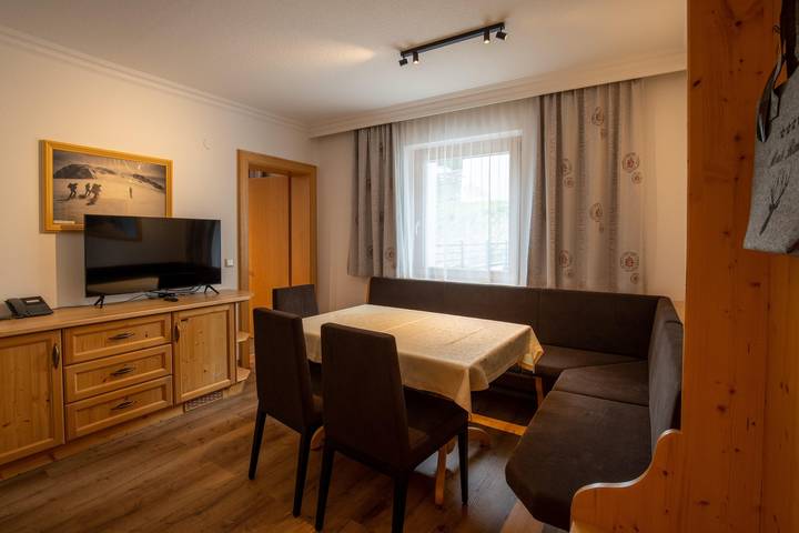 Appartement de vacances entier, Ferienwohnung für 4 Personen ab 4 Nächte in Ischgl, Massif de Verwall