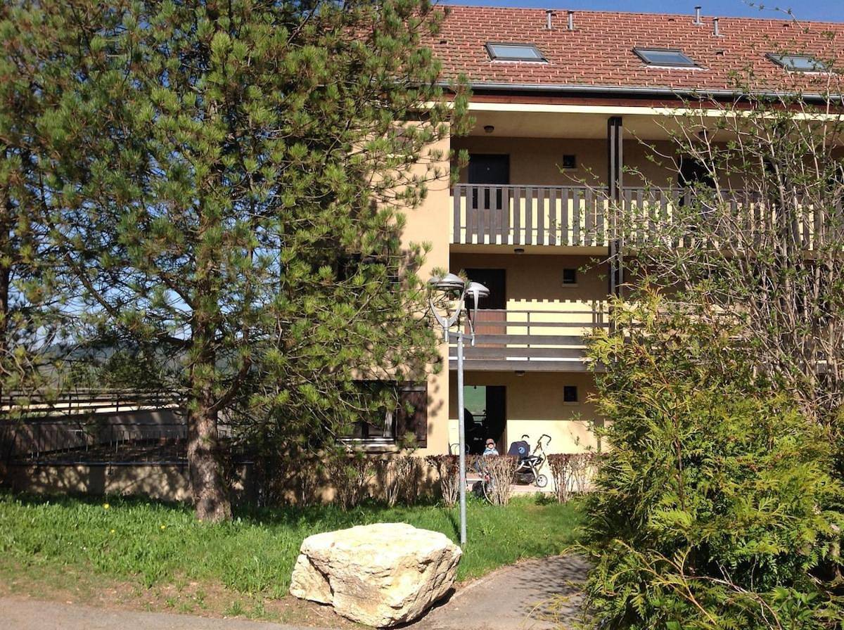 Appartement entier, One-Bedroom Apartment in Mouthe-Lac et Mont d’Or, Jura Francais