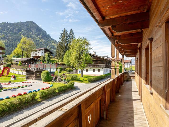 Ferienwohnung für 8 Personen, mit Balkon in Reith im Alpbachtal
