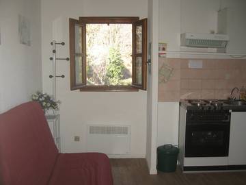 Gîte pour 4 personnes, avec jardin dans les Pyrénées-Orientales