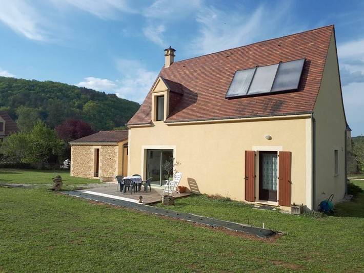 Location de vacances pour 8 personnes, avec jardin et vue, adapté aux familles à Daglan - 2