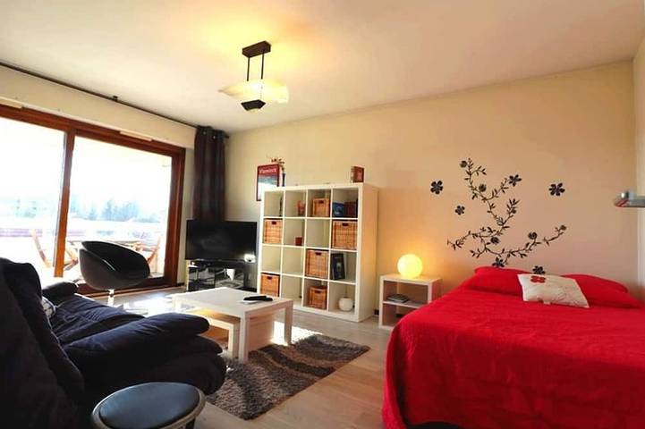 Appartement de vacances pour 4 personnes, avec terrasse à Annecy-le-Vieux