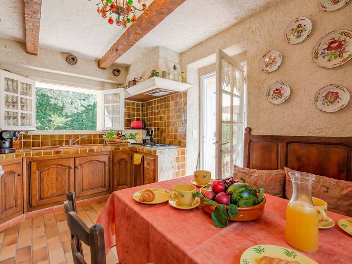 Location de vacances pour 8 personnes, avec jardin et terrasse à La Garde-Freinet - 4