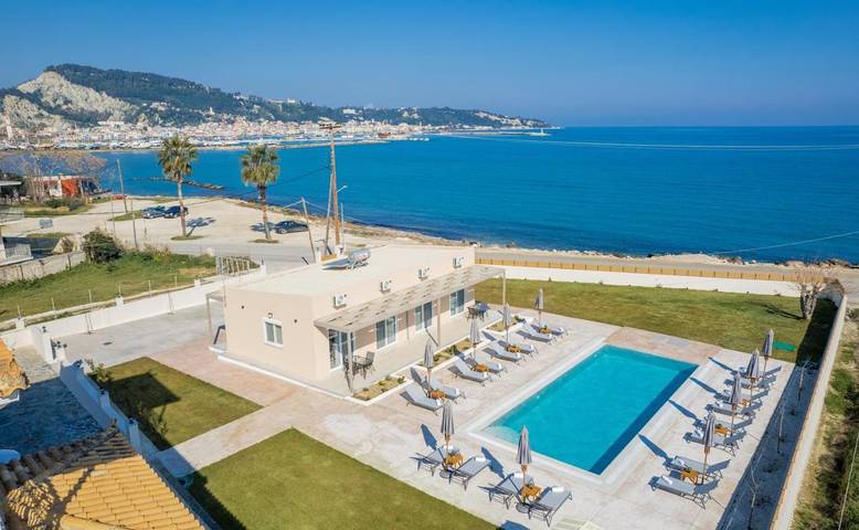 Ferienwohnung für 4 Personen, mit Garten und Ausblick sowie Pool in Zakynthos Stadt - 3