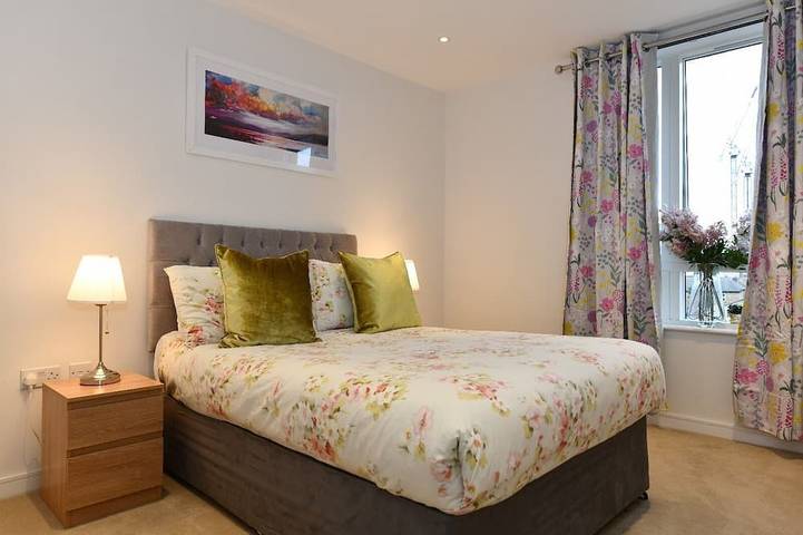 Apartment for 5 people, with balcony and garden in Hounslow