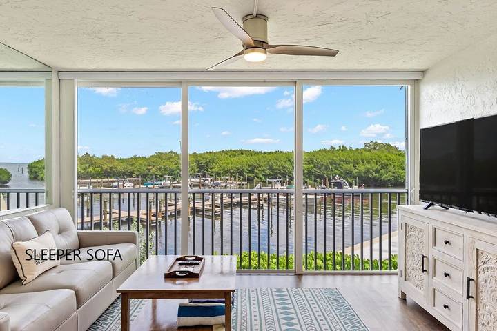 Vacation rental for 6 people, with hot tub and yard as well as pool in Captiva Island