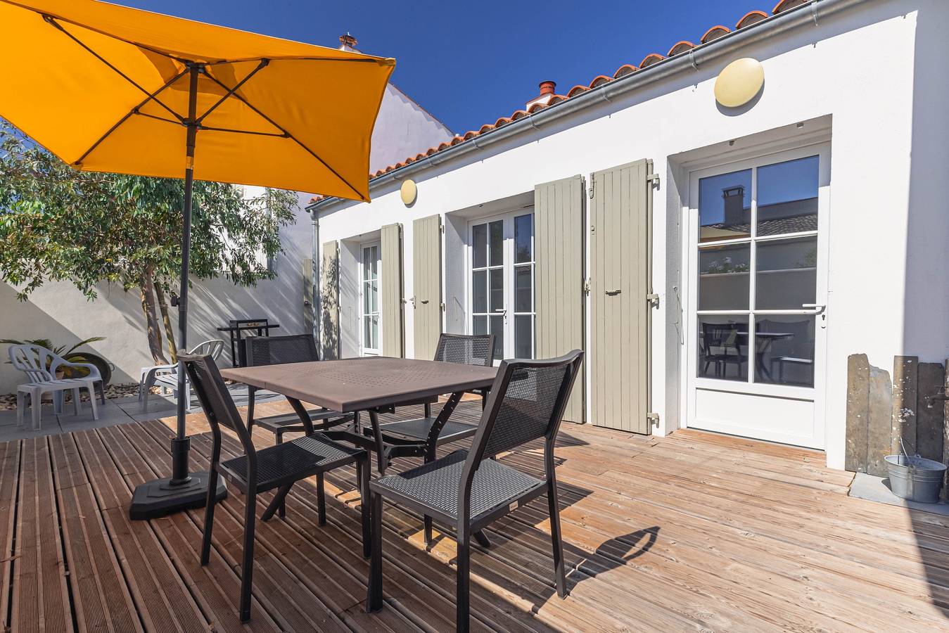 Casa de vacaciones «Pequeña Casa Cómoda para 4» con terraza, jardín privado y Wi-Fi in Saint-Pierre-d'Oléron, Côte de Beauté
