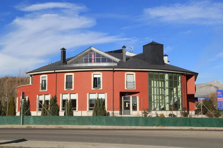 Hotel para 2 personas, con jardín y terraza - 1