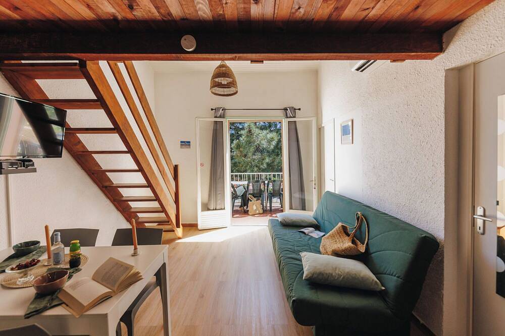 Appartement entier, Le Télémaque 3 pièces mezzanine in Conca, Arrondissement de Sartène