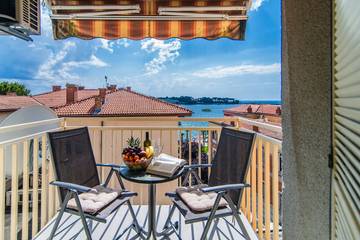 Ferienwohnung für 4 Personen, mit Balkon/Terrasse in Poreč
