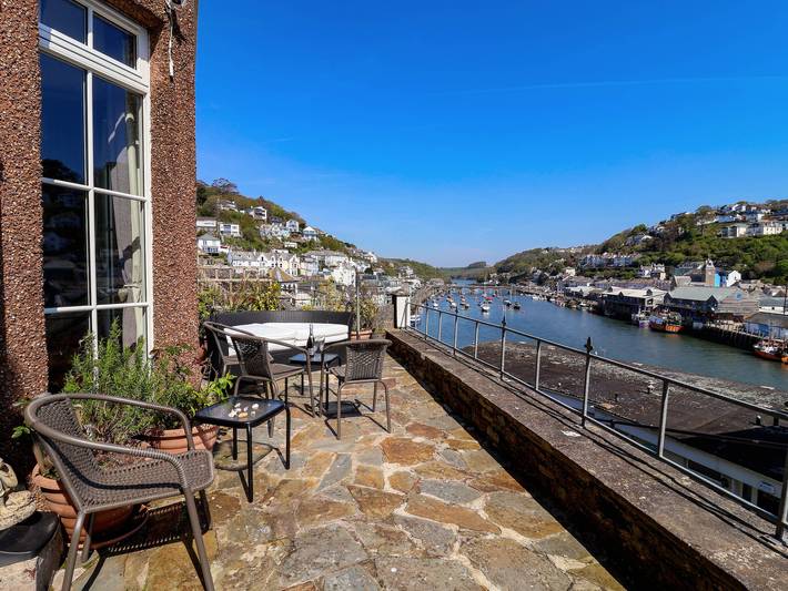 Cottage for 8 people, with garden, with pets in Looe