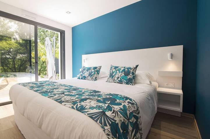 Location de vacances pour 8 personnes à Saint-Étienne-de-Fontbellon - 3