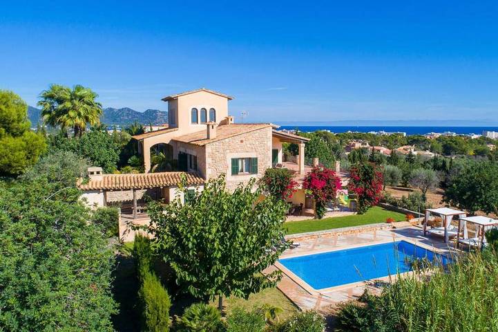 Luxus-Finca für 8 Personen, mit Terrasse in Cala Millor