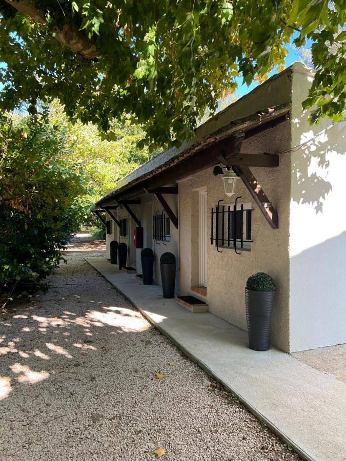 Standard Twin Room in Saint-Zacharie, Côte méditerranéenne (France)