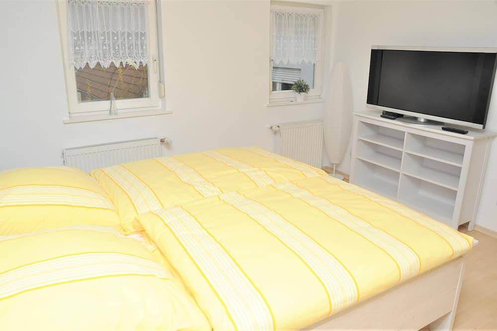 Ganze Wohnung, 200m² Ferienwohnung in Walldorf - Sap nähe in Hockenheimring, Walldorf