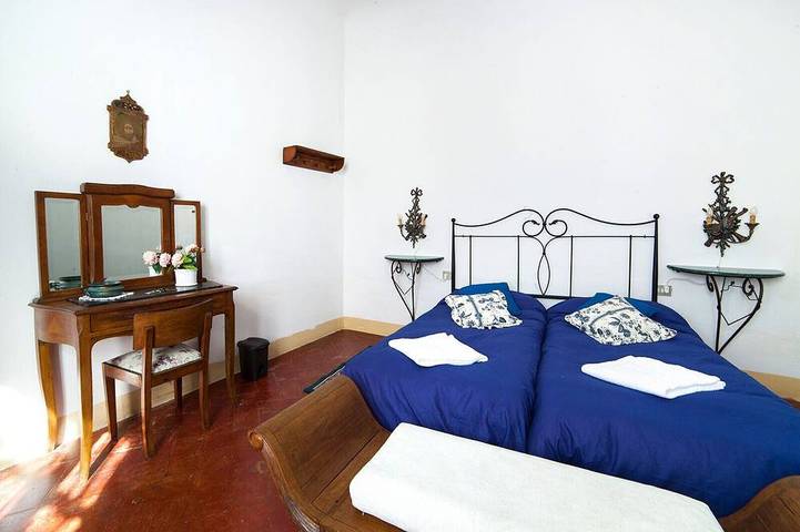 San Gimignano Dependance Rose's Rooms, 4 rooms, fast Wifi, service conciege in San Gimignano, Siena e dintorni
