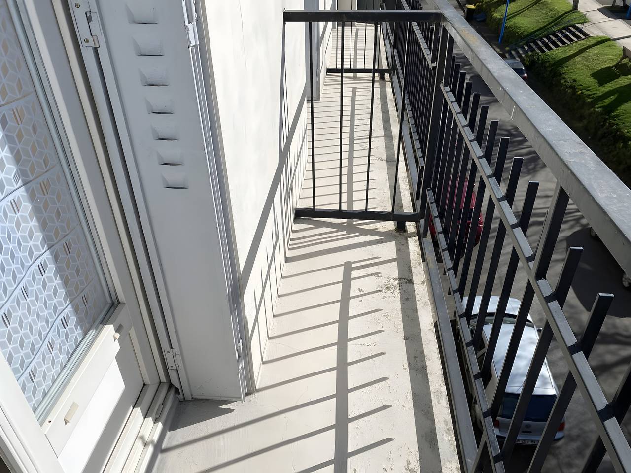 Entire apartment, Apartment 'Les Hêtres N°3' with Mountain View, Balcony and Wi-Fi in La Bourboule, Volcans d'Auvergne Regional Nature Park