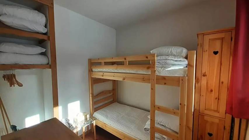 Chalet pour 5 personnes, avec balcon dans Valfréjus - 4
