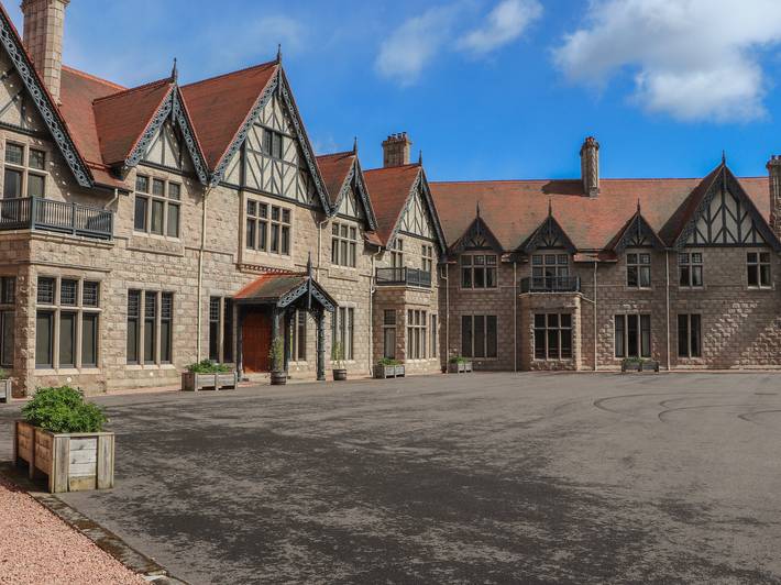 Holiday rental for 4 people, with pets in Braemar