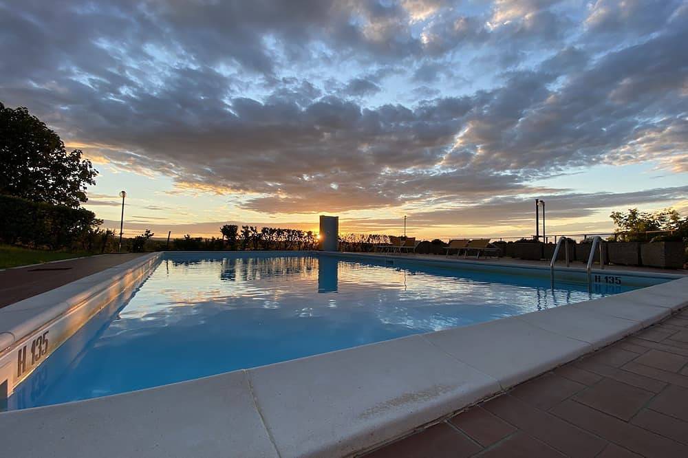 Apartamento entero, Vacaciones Ideales El granjero in Paciano, Provincia de Perugia