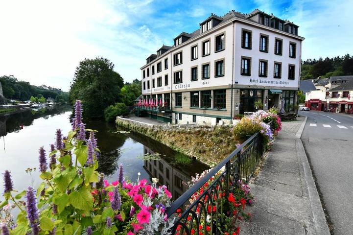 Hôtel pour 2 personnes, avec terrasse, animaux acceptés à Josselin - 3