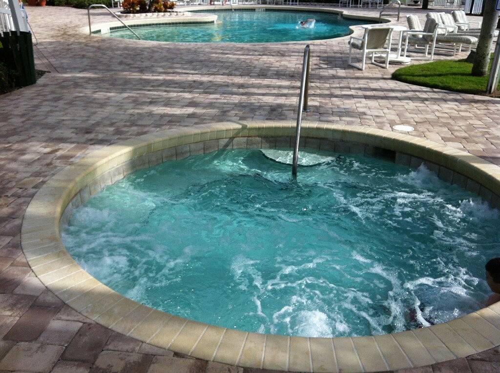 Disney Attraktionen während des Aufenthalts in einem erschwinglichen Resort in Lake Marion (FL)