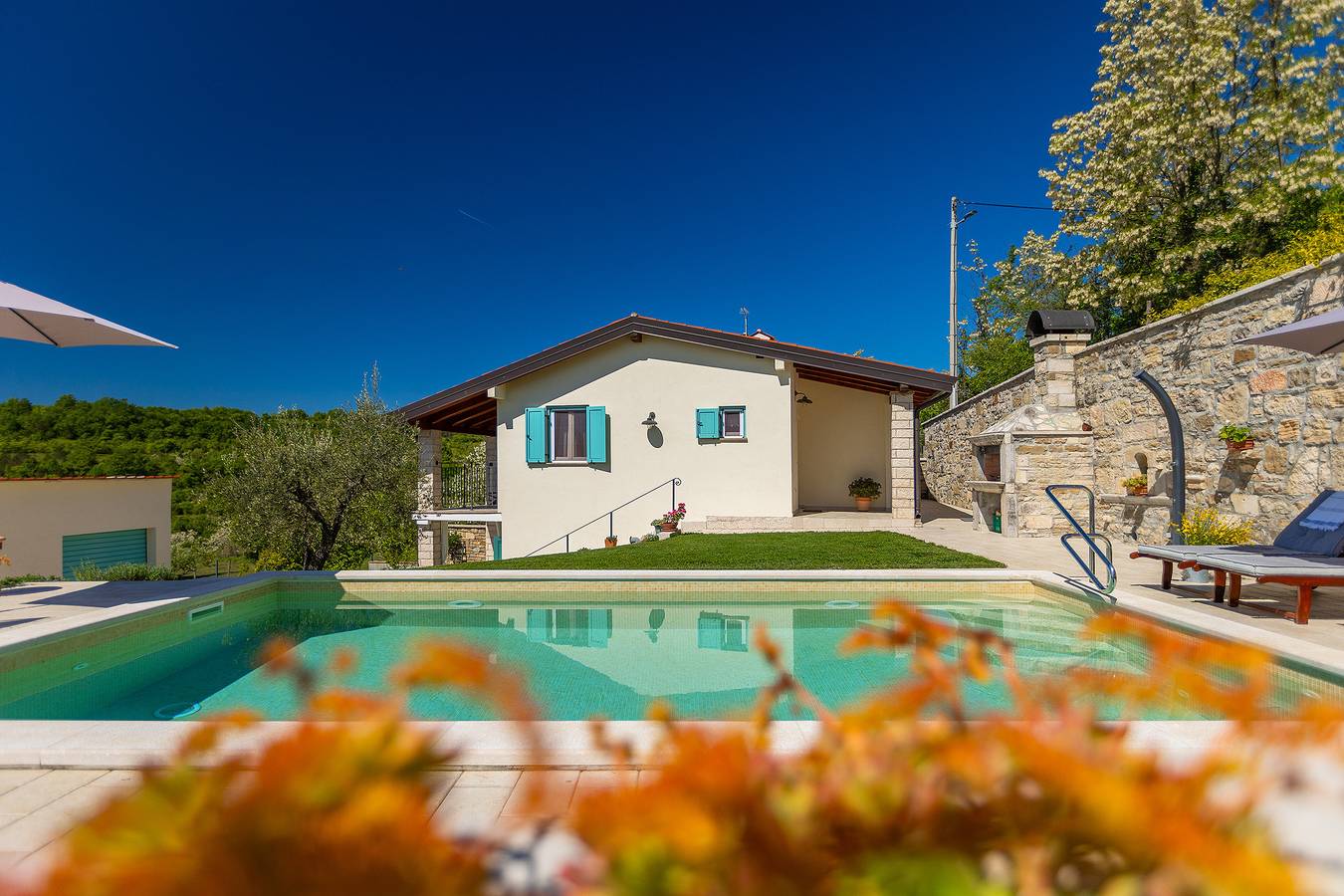 Villa Cartolina by Villas Guide in Grožnjan, Općina Grožnjan