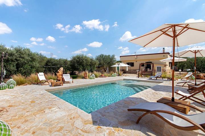 Casa vacanza per 8 persone, con Idromassaggio e Giardino a Mottola