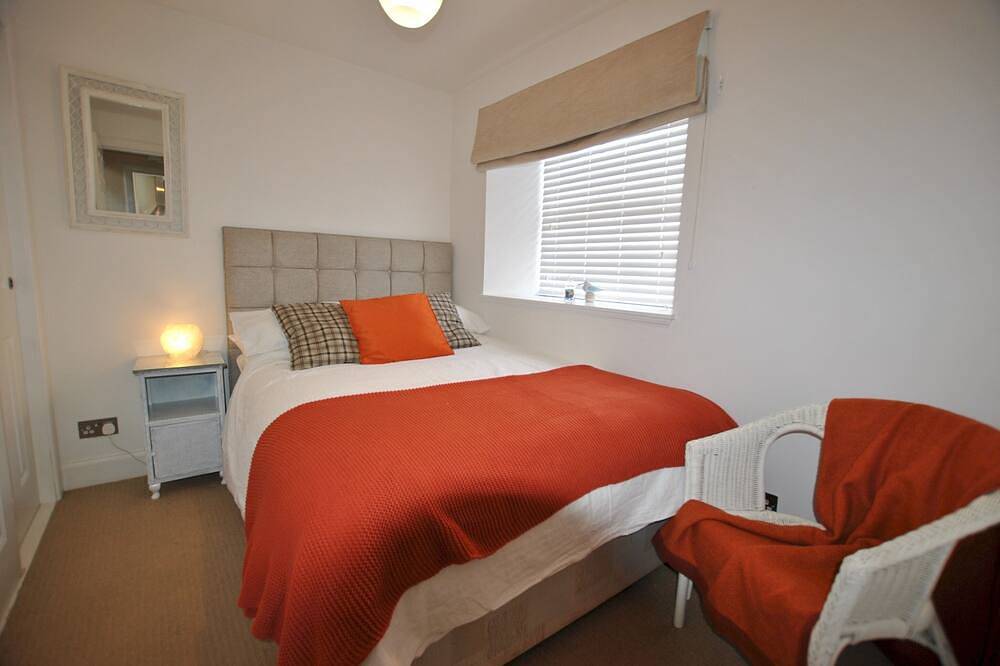 Seaglass Cottage-family friendly home in East Neuk in Pittenweem, Fife region