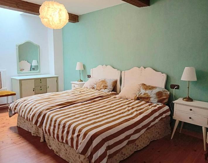 Location de vacances pour 8 personnes, avec balcon dans Balmori - 4
