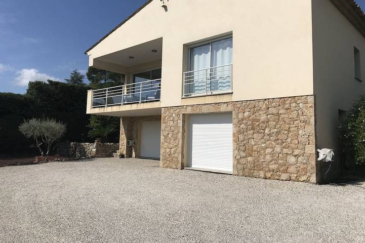 Villa pour 6 personnes, avec jardin, animaux acceptés à Mougins