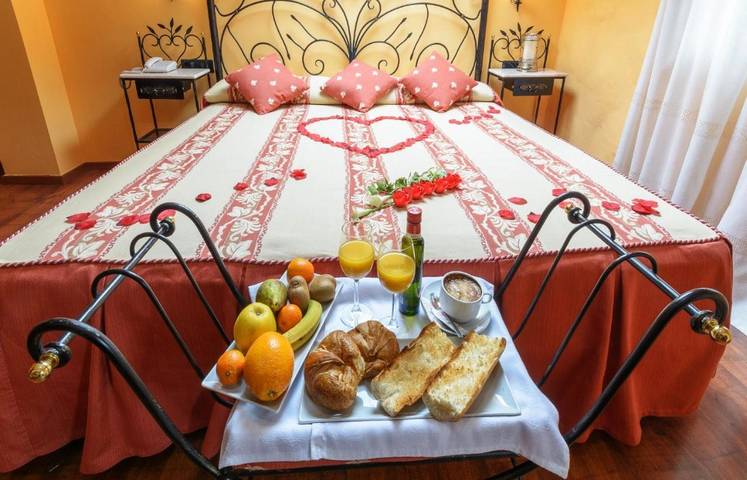 Hotel para 3 personas, con vistas y terraza en Las Hurdes - 3