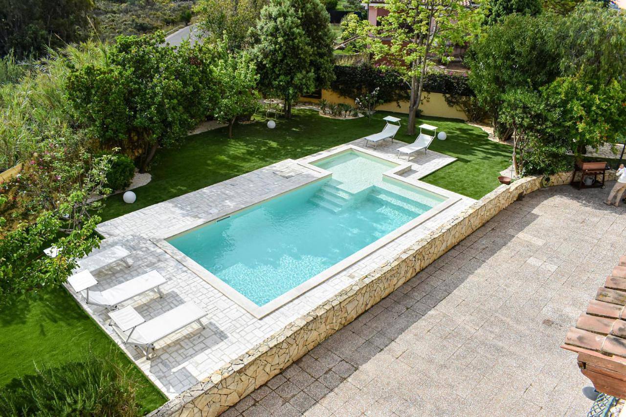 La Villa Incantata in Poggio dei Pini, Capoterra