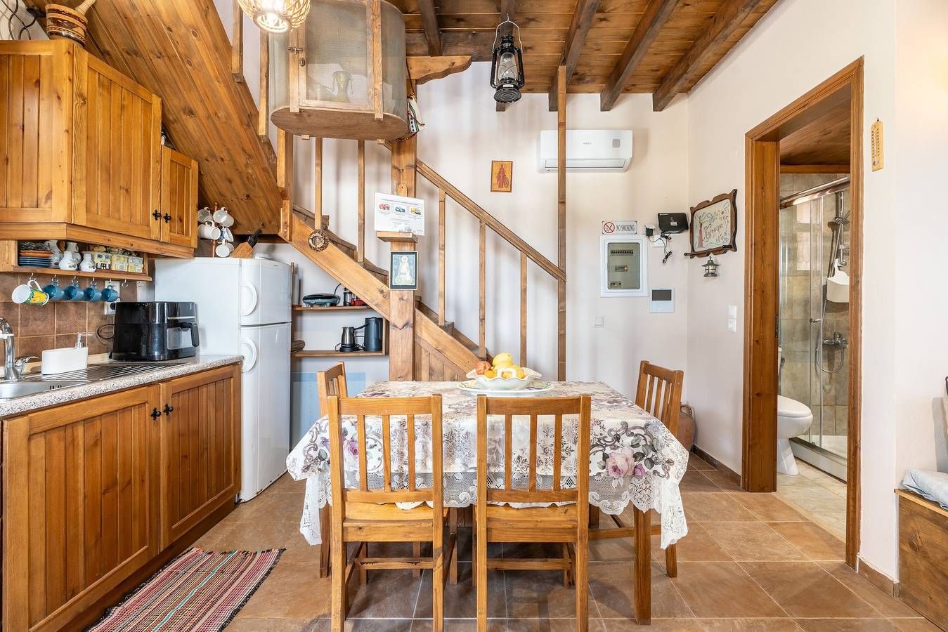 Geheel appartement, Traditioneel Thea Home, Rhodos in Rhodos