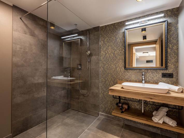 Ganze Ferienwohnung, Zugspitz Residence Top 11 - Comfort Apartment in Ehrwald, Ammergauer Alpen (Österreich)