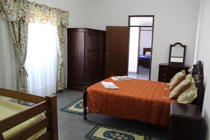 Location de vacances pour 10 personnes, avec jardin dans Almodôvar - 4