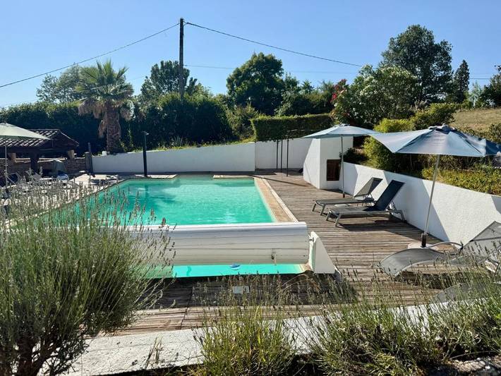 Location de vacances pour 8 personnes, avec Terrasse et Jardin ainsi que Piscine et Vue sur le lac à Monestier - 2