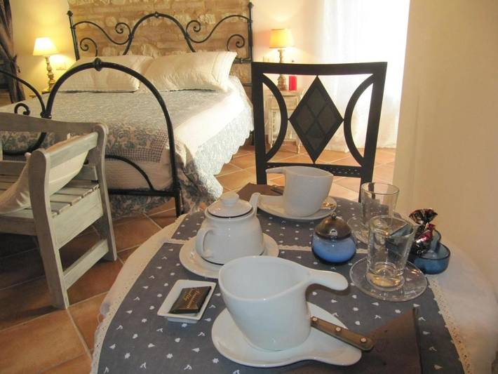 B&b per 2 persone, con Terrazza e Giardino nonché Panorama a Montemarciano