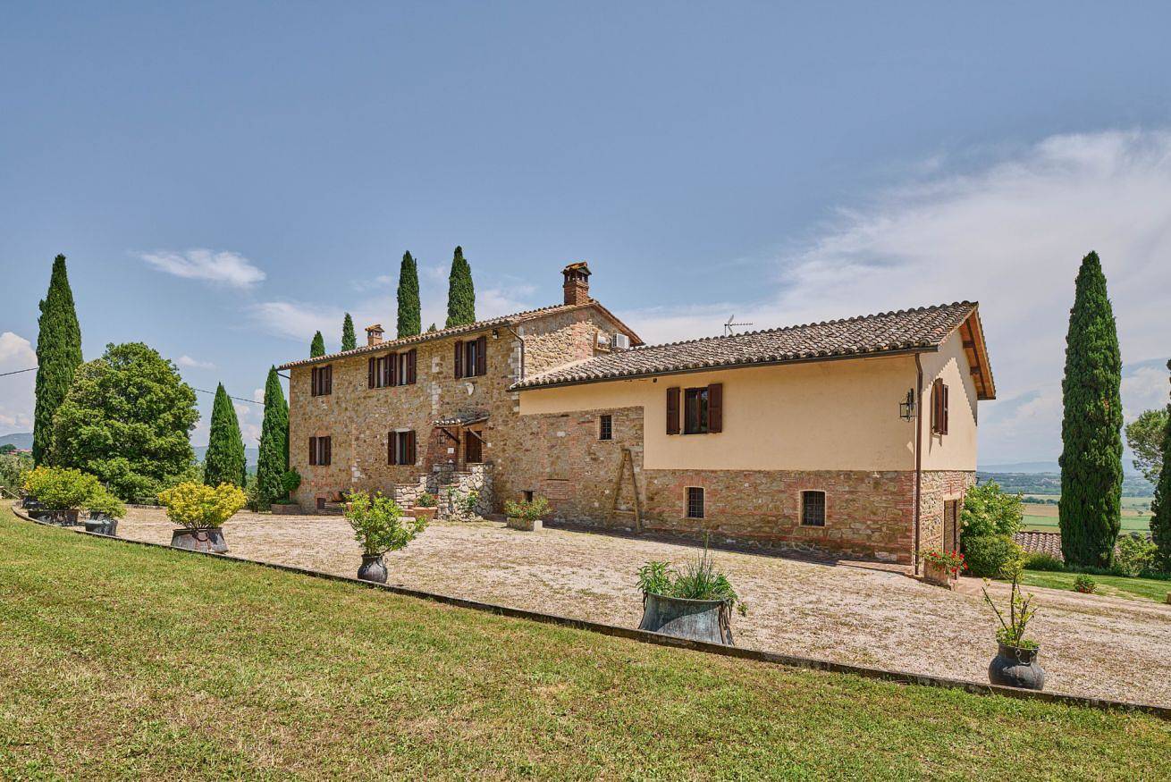 Villa Madonna del Giglio by Mmega in Magione, Lago Trasimeno