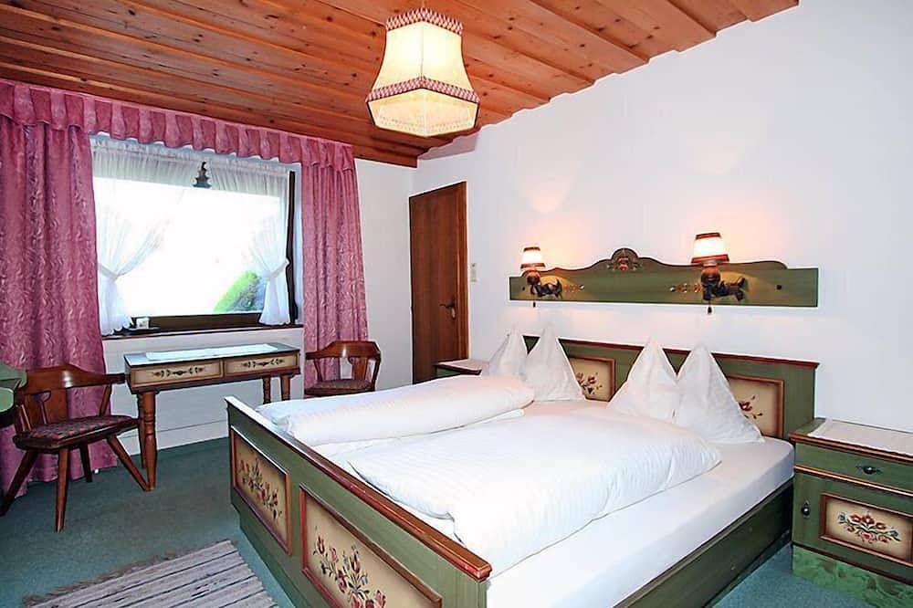 Ganze Wohnung, Ferienwohnung Lener in Tuxer Alpen, Pfons
