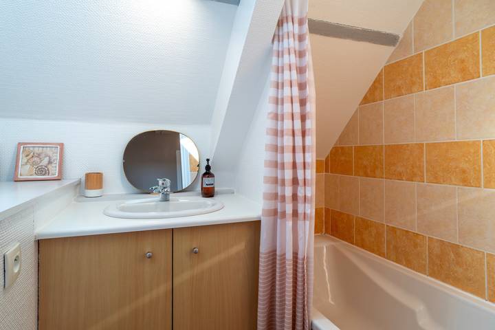 Location de vacances pour 4 personnes, avec terrasse et jardin à Séné - 4