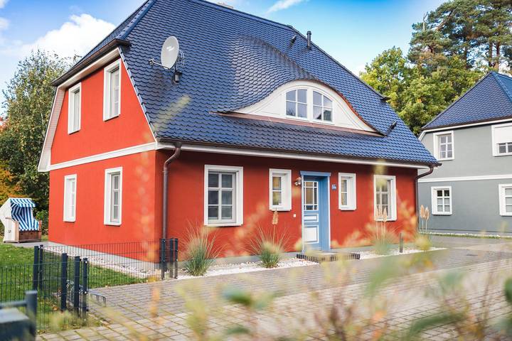 Ferienhaus für 6 Personen, mit Terrasse und Sauna sowie Garten in Prerow - 2