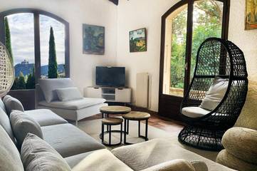 Villa pour 10 personnes, avec vue ainsi que piscine et jardin, animaux acceptés à Collioure